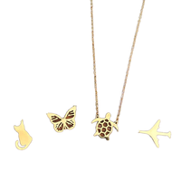 Collier Pendentif Classique en Acier Inoxydable de Qualité, Inaltérable, avec Motifs Animaux (Papillon, Tortue, Avion, Chat) – Cadeau Idéal