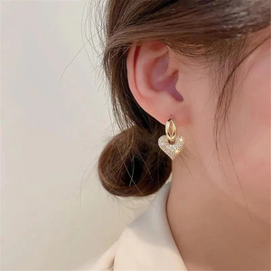 Boucles d'oreilles pendantes en forme de cœur CANNER 5A en zircon, plaquées or 18 carats, en laiton, boucles d'oreilles en forme de cœur tendance, bijoux de luxe, cadeaux pour femmes - Product Image 4