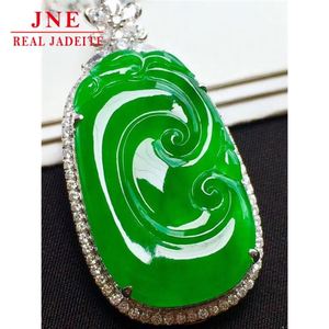 <span class=keywords><strong>Pendentif</strong></span> en jade <span class=keywords><strong>émeraude</strong></span> incrusté d'or 18 carats naturel Myanmar A Type de glace pleine couleur vert vif <span class=keywords><strong>pendentif</strong></span> bouddha Ruyi Type <span class=keywords><strong>véritable</strong></span> - Product Image 3