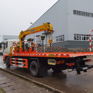 SINOTRUCK HOWO شاحنة سحب مسطحة 4*2 8T 10T مع رافعة 8 طن للبيع - Product Image 4