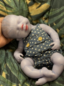 Muñeca Educativa de <span class=keywords><strong>Silicona</strong></span> de 13 Pulgadas, <span class=keywords><strong>Avatar</strong></span>, Muñeca de Moda para Niñas, Juguete de Dibujos Animados, Realista, Anatómicamente Correcta, Suave, Juguete de Recién Nacido - Product Image 3