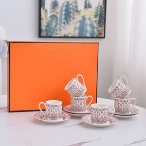 Vente en gros de nouvelles tasses à café en porcelaine fine de style européen de luxe, concentrées, 6 tasses et soucoupes - Product Image 4