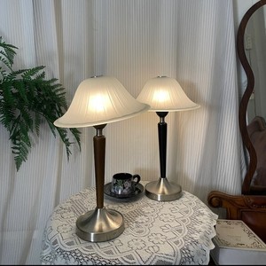 Lámpara de Mesa de Vidrio Estilo Vintage Francés, E26 LED 220V, Cuidado de la Vista, Lámpara Decorativa para Dormitorio y Sala de Estar, Control con Interruptor - Product Image 5