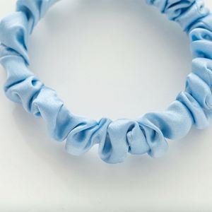 Petit chouchou pour cheveux en soie pure de 19 mm - Product Image 4