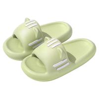Vente en gros de chaussons souples à plateforme pour femmes de plage différents légers de couleur pour femmes