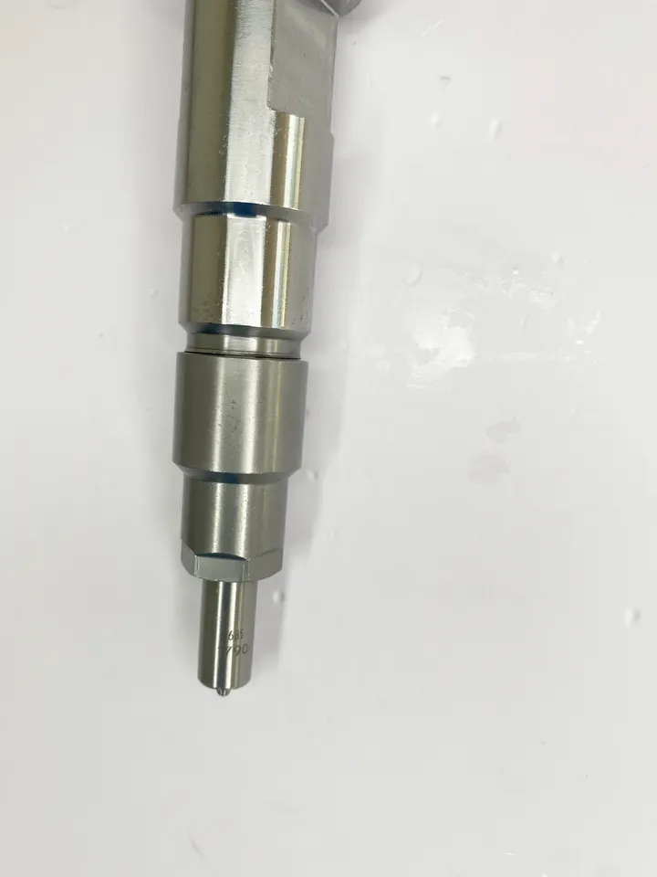 diesel fuel injector nozzle 0445120141 for  Kavz Kurgan Maz Minsk Gaz  Minsk Motoren Werk common rail injector 0445120141