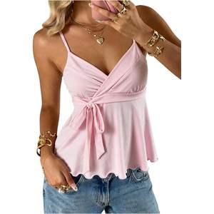 Camiseta sin mangas personalizada para mujer con cuello en V, peplum, top corto con volantes y lazo frontal, top de punto transpirable para verano - Product Image 2