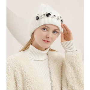 2023 Knitted Beanie <b>Hat</b> Gorros De Invierno Wholesale Beanie <b>Hats</b> Custom Embroidery logo Beanie <b>Hats</b> with Rhinestones - Product Image 3