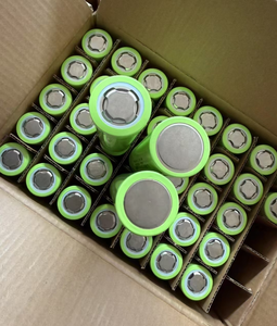 Cellule au phosphate de fer et de lithium 32140 3,2 V 15 Ah, longue durée de vie, batterie LiFePO4 pour système de stockage d'énergie solaire domestique - Product Image 3