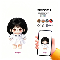Jouets en peluche personnalisés mignons à cheveux courts bouclés argentés, vente directe d'usine de poupées anime personnalisées de haute qualité pour enfants