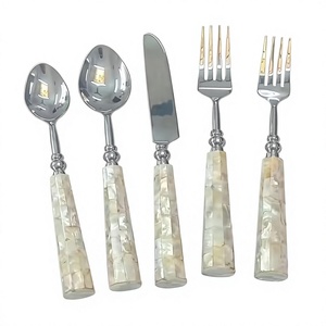 Disposable Back to School American Style Stainless Steel Flatware Sets for Restaurants and Hotels - Product Image 1