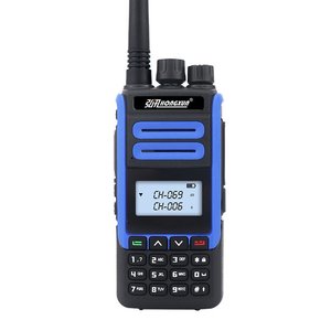Walkie Talkie Marino Hongxun de 15W VHF UHF de Doble Banda, Resistente al Agua IP67 para Uso en Embarcaciones - Product Image 3