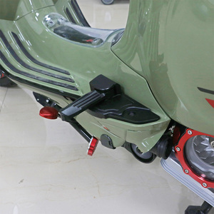 Poggiapiedi Moto Passeggero Posteriore Pedale Pieghevole Accessorio Scooter Pedane per Vespa Primavera Sprint 150 - Product Image 2