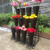 Support à fleurs mobile à plusieurs niveaux en métal avec étagère ronde et présentoir floral (style nordique)