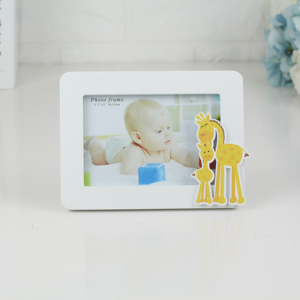 Khung ảnh bé bằng gỗ khung ảnh bé với hươu cao cổ - Product Image 6