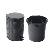 Poubelle à pédale noire de 5 L avec couvercle plat durable de 1,3 gallon, mini poubelle pour hôtel, salle de bain, bureau, cuisine, chambre à coucher