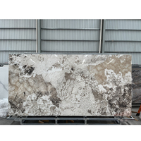 Dalles de pierre frittée grande taille 3200x1600mm, effet granit blanc nano G7, revêtement de sol en pierre artificielle pour villa