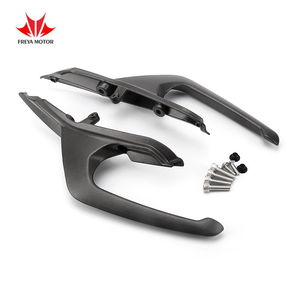 Adecuado para pasajeros de la motocicleta <span class=keywords><strong>Triumph</strong></span> <span class=keywords><strong>Trident</strong></span> 660 con asientos de manija trasera reposabrazos traseros y alerón trasero 2021- - Product Image 2