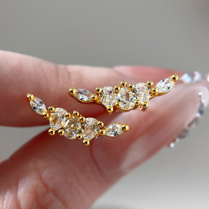 Boucles d'oreilles tendance en gros, zircon cubique plaqué or 18 carats, boucles d'oreilles grimpantes à dos plat, bijoux pour femmes - Product Image 3