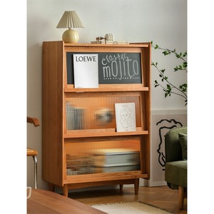 Libreria Piccola Moderna in Legno di Ciliegio Massiccio, Mobile Portariviste con Vetro, Scaffale Nordico Vintage per Archiviazione - Product Image 1