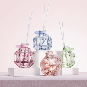 Bouteille vide de diffuseur à bâtonnets 150 ml en verre transparent de haute qualité, en stock, pour aromathérapie, parfum d'intérieur et huiles essentielles - Product Image 2