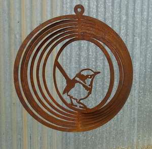 Adorno de Pared Art Deco con Diseño de Ciervo Metálico, Tamaño Personalizable para Uso en Interiores/Exteriores, Jardín o Espacios Interiores - Product Image 1