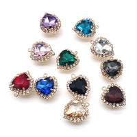 Vente en gros de pierres précieuses colorées cristal diamant breloques pour chaussures accessoire de bricolage pour sabots en métal décorés avec des décorations de chaussures de créateurs