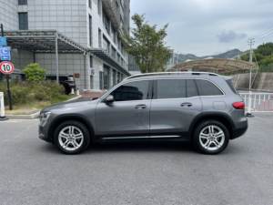 Le prix d'exportation de la Mercedes-Benz GLB-Class GLB <span class=keywords><strong>180</strong></span> Fashion Edition 2021, <span class=keywords><strong>essence</strong></span> professionnelle, est bas - Product Image 3