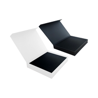 Venta al por mayor caja de regalo magnética estilo libro con inserto con revestimiento UV de laminación mate en relieve