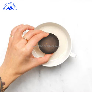 <span class=keywords><strong>Prix</strong></span> d'usine Délicieux Chocolat chaud Chocolat au lait noir Motif <span class=keywords><strong>boule</strong></span> Accepte la personnalisation <span class=keywords><strong>Boule</strong></span> de chocolat solide pour les fêtes Bombe de chocolat - Product Image 3