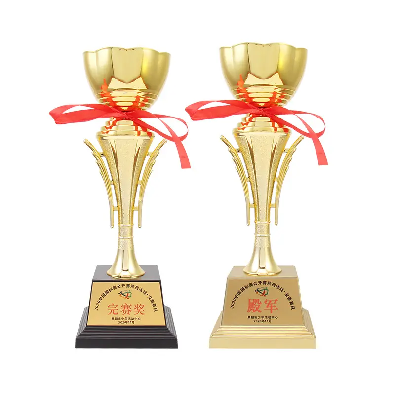 Trofeo di plastica più venduto produttore giochi in metallo partita di calcio trofeo vincitore all'ingrosso personalizzato