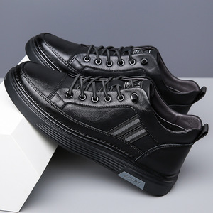 Baskets décontractées noires pour hommes, doublées de polaire, en cuir, confortables et antidérapantes pour les loisirs - Product Image 2