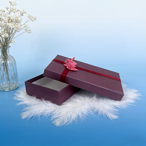 صندوق هدايا فاخر من الورق المقوى بإغلاق مغناطيسي صلب للهدايا في المناسبات/للأعمال، تصميم مجاني بشعار مخصص مع شريط، قابل للطي - Product Image 4