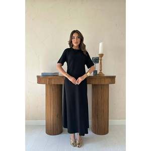 Elegante Vestido Negro Plisado con Cuello Redondo, Cintura Natural, Silueta Recta, Tejido de Tela, para Uso Diario, Vestido Casual - Product Image 5