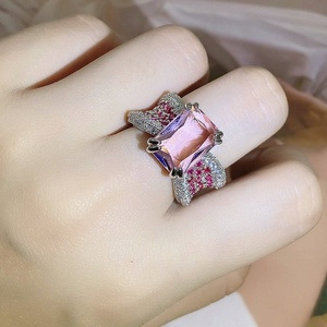 แหวนเพชรสีชมพูสำหรับผู้หญิงสไตล์เย็นของคอลเลคชั่นซิดนีย์ - Product Image 5