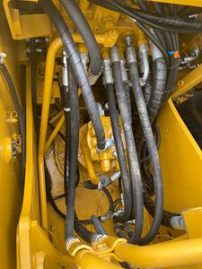 รถขุดตีนตะขาบ CAT 315D2 มือสอง เครื่องขุดไฮดรอลิก 15 ตัน สำหรับงานก่อสร้าง - Product Image 5