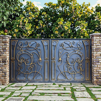 Portes d'allée automatiques coulissantes en fer électrique de conception européenne moderne pour Villa & Hotel Porte d'entrée pivotante en fer forgé personnalisée