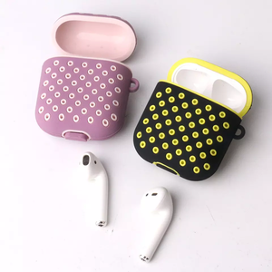 Fournisseur en gros de coques souples originales en Silicone pour <span class=keywords><strong>Airpods</strong></span> 3 2 Pro housse pour <span class=keywords><strong>Airpods</strong></span> Pro 2 - Product Image 1