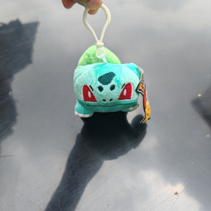Vente en gros de jouets en peluche de la série Pokémon de 10 cm/4 pouces, mini pendentif <span class=keywords><strong>Pikachu</strong></span>, porte-clés de dessin animé, vente directe d'usine, cadeaux promotionnels - Product Image 6
