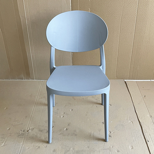 Sillas de Comedor Apilables de Plástico Resistente al Por Mayor - Diseño Moderno para Restaurantes, Cafeterías y Hoteles - Product Image 3