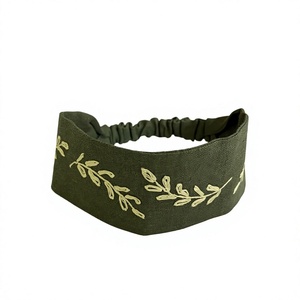 Bandeau vintage en coton style militaire avec feuilles, unisexe, Hung Le - Product Image 1