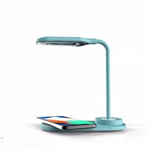 Lámpara de Escritorio USB con Cargador Inalámbrico, Atenuación Táctil, Carga Inalámbrica para Teléfono Móvil, Luz LED Multifuncional, Lámpara de Lectura de 10W - Product Image 3