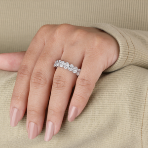 Anillo de Eternidad Completo con Diamantes Cultivados en Laboratorio de Corte Ovalado de Lujo, Oro de 14K, Anillo de Aniversario de Bodas con Diamantes Cultivados en Laboratorio para Mujer - Product Image 1