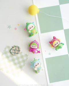 100% Originale Luludog Mini Monster Brawl Series Mini Beans Cute Blind Box Decorazioni Carine per la Casa Busta a Sorpresa con Miniature da Collezione - Product Image 5