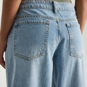 Pantalon en jean ample et droit bleu pour femme, style streetwear, design personnalisé, jeans baggy pour femme - Product Image 4