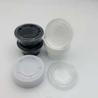 Gobelets en plastique pour shots de gelée de 2 oz avec couvercles, petits gobelets à portion, gobelets à condiments jetables transparents, mini-gobelets de 0,5 oz à 5,5 oz