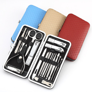 Coupe-ongles professionnel en acier inoxydable 19 en 1, <span class=keywords><strong>kit</strong></span> de toilettage de voyage, ensemble manucure et pédicure, outils de soins personnels - Product Image 5