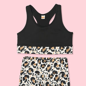 Vêtements pour enfants en gros : Ensemble de sport pour filles avec haut de yoga imprimé léopard et leggings de sport à taille haute - Product Image 3