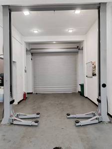 Pour <span class=keywords><strong>QuickJack</strong></span> : Pont élévateur automobile portable, modèle Launch, hydraulique à deux colonnes pour installation au sol, et élévateur de stationnement électrique à quatre colonnes - Product Image 4