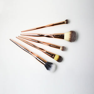 Pochoirs à sourcils outils de maquillage Detailing Brow brosse à sourcils échantillons gratuits <span class=keywords><strong>pinceau</strong></span> à lèvres portable - Product Image 3